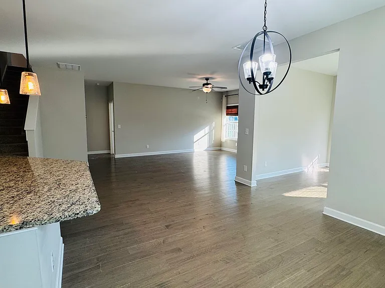 122 Permeta Dr — Photo 27
