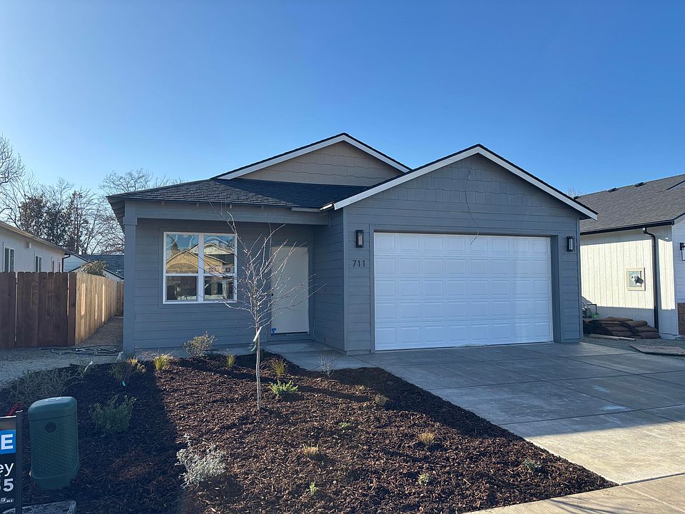 1st image of 746 Dahl Pl #14