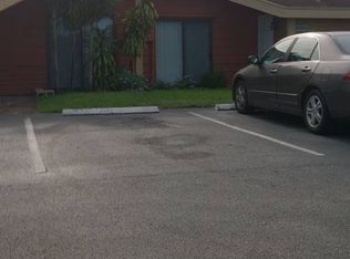 2443 NW 55th Ave, Lauderhill, FL 33313