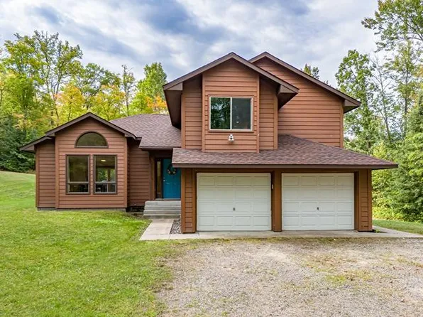 1250 SW 25th St, Grand Rapids, MN 55744