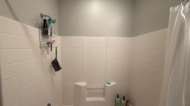 1028 Grace Hill Dr — Photo 34