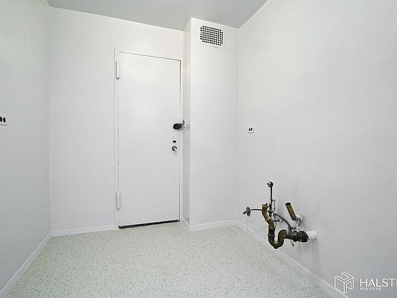 4th image of 1175 York Ave APT 5L