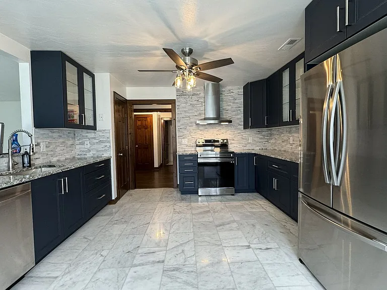 2112 Munden Point Rd — Photo 13