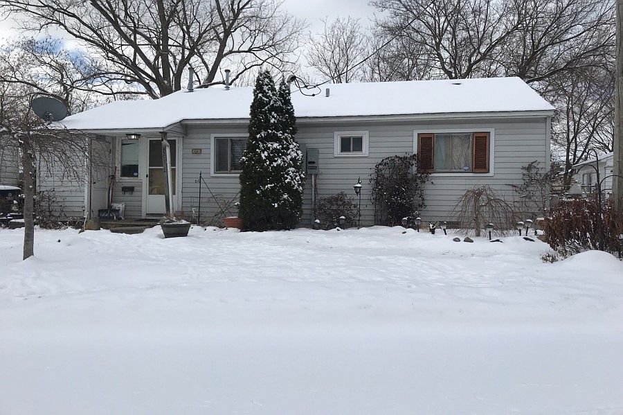 1st image of 32267 Oscoda Ct