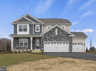 12020 Parkgate Dr, Nokesville, VA 20181