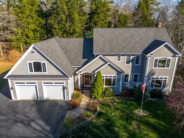 35 Cross Ridge Drive, Windham, ME 04062