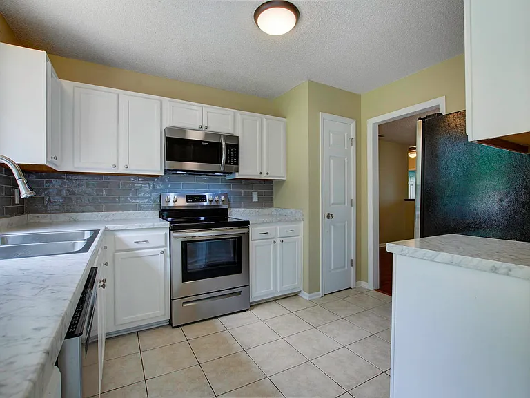 442 Indigo Rd — Photo 11