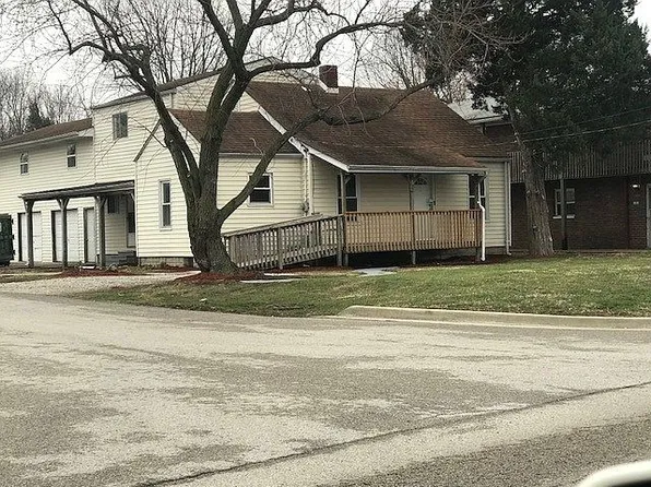 3600 Falling Springs Rd, Cahokia, IL 62206