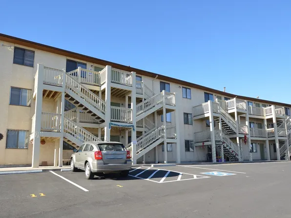 1180 Chiricahua Loop APT 9, Colorado Springs, CO 80915