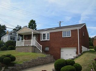 1490 Rydal St, Pittsburgh, PA 15205