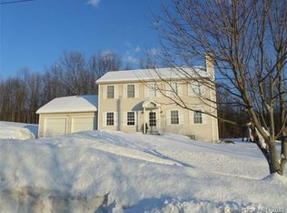 40 Country Hollow Rd, Naugatuck, CT 06770