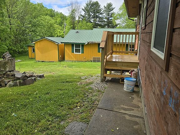 3rd image of 312 Keith Whitley Blvd #312