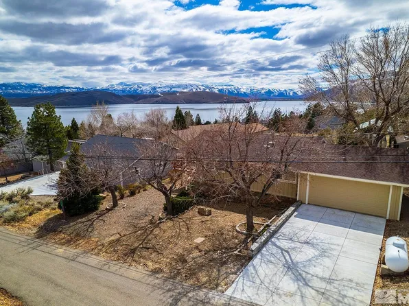 3463 Topaz Ln, Gardnerville, NV 89410