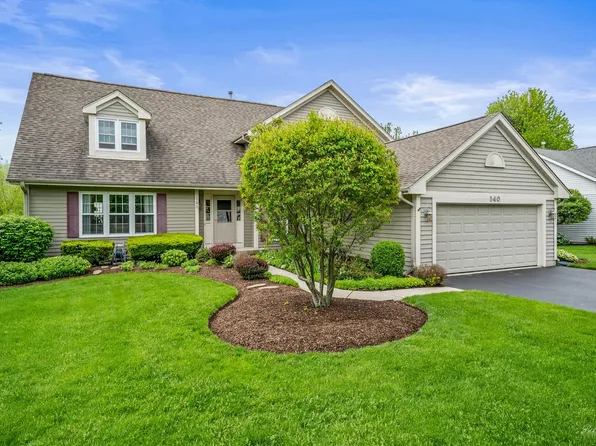 140 Carmella Dr, Crystal Lake, IL 60012