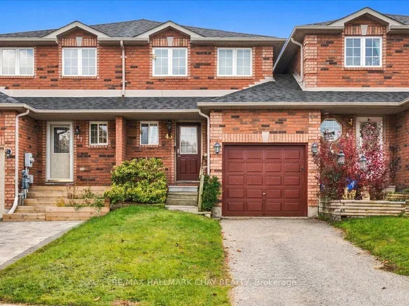 45 Bibby Ct, Barrie, ON L4N 8T4