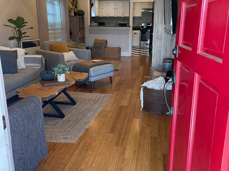 4548 North Ave — Photo 3