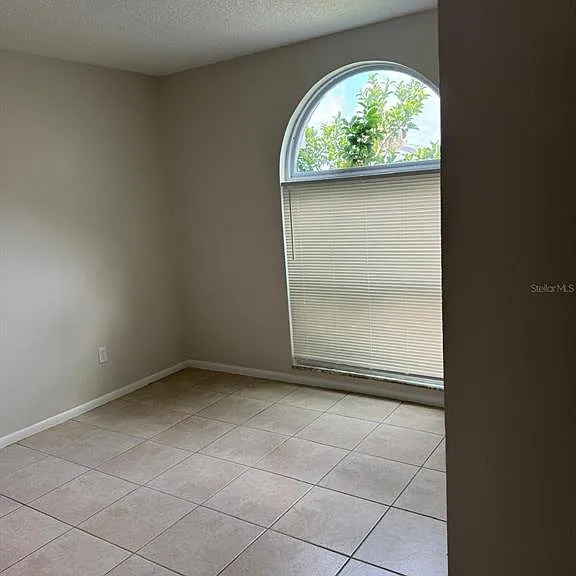 5272 Lonesome Dove Dr — Photo 5