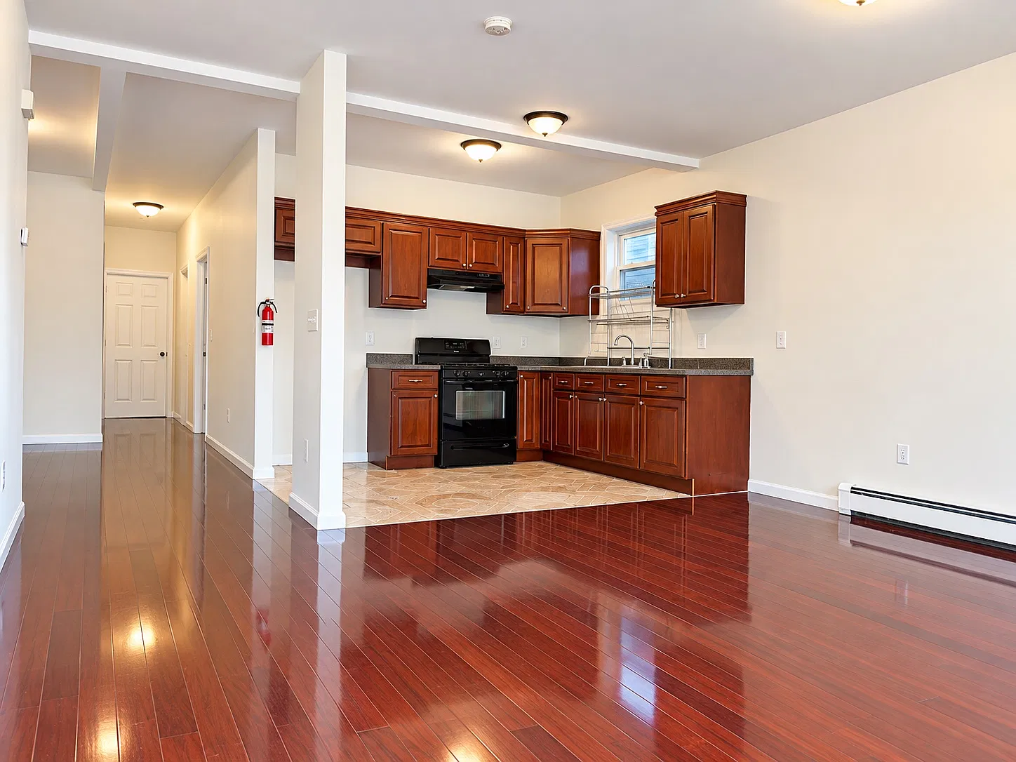 3 bed, $2,600 — Photo 3