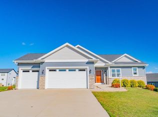 1928 Saint Olav Ave, Mount Horeb, WI 53572