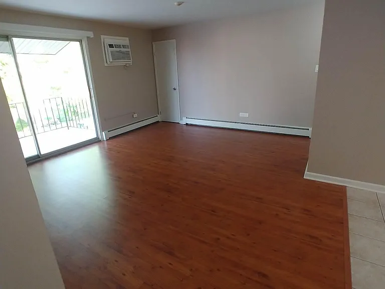 10530 Parkside Ave #12 — Photo 17