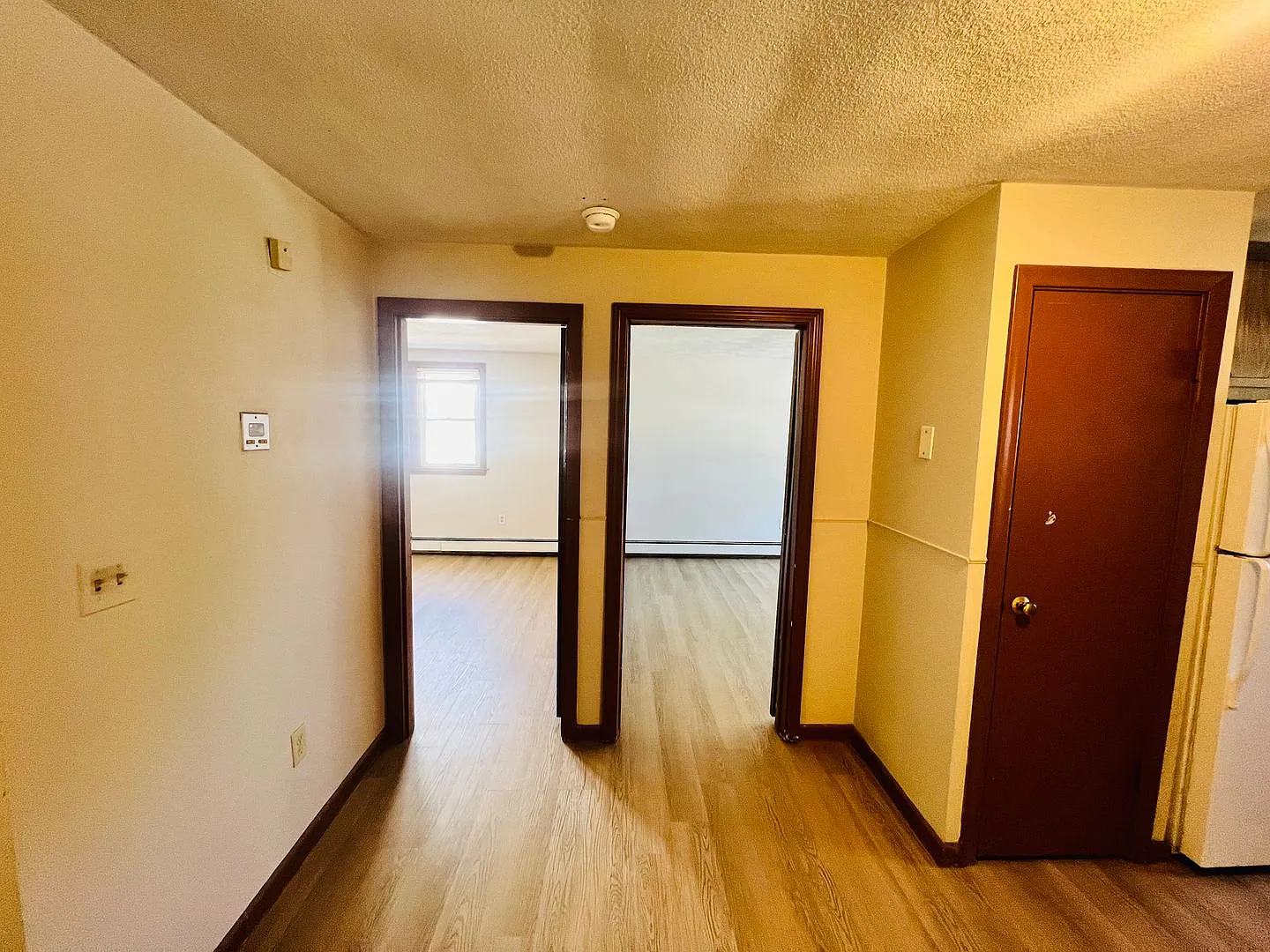 83 Pleasant st 1-5 — Photo 3