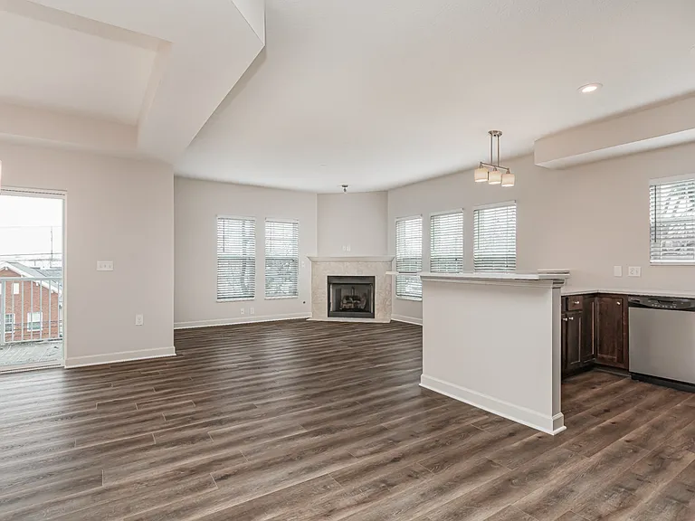 805 Proprietors Rd #206 — Photo 2