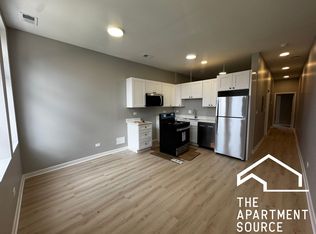 4007 W School St #D, Chicago, IL 60641