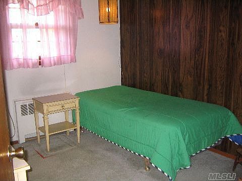 2nd image of 860 Terra Ln