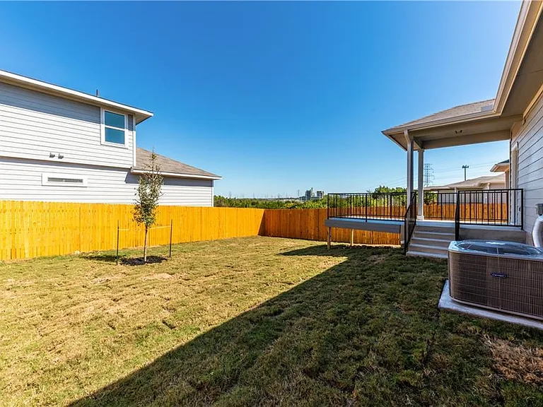 8304 Mimi Ln — Photo 19