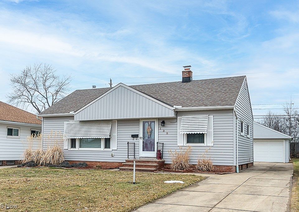 1st image of 135 Willard Ave
