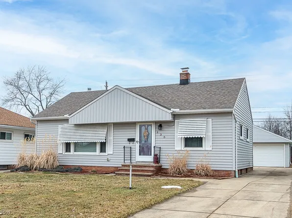 135 Willard Ave, Bedford, OH 44146