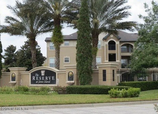 10961 Burnt Mill Rd #335
