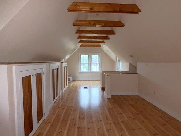 13497 Center Rd