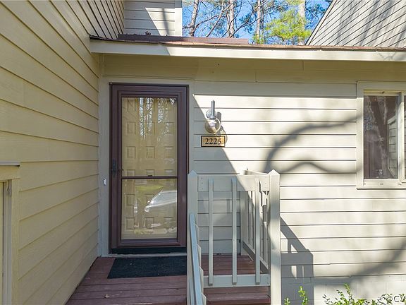 5th image of 2225 Rocky Point Pkwy