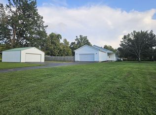 13150 Reed Cemetery Rd, Marion, IL 62959