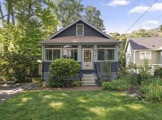 42 Fletcher Ave, Lexington, MA 02420