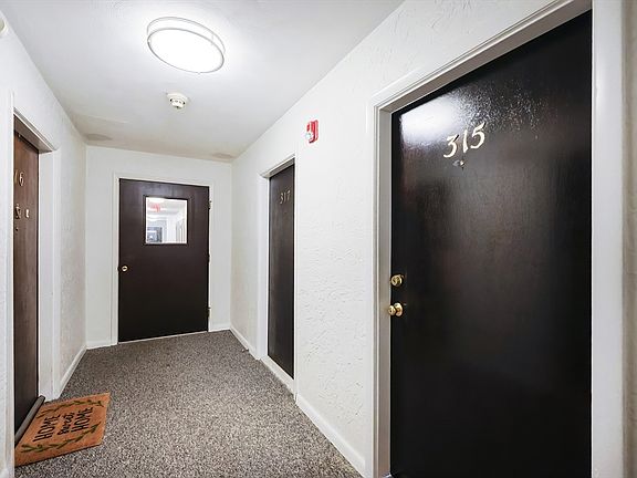 5th image of 59 Highland Glen Dr APT 315