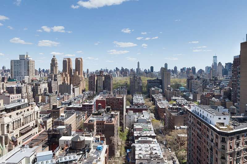 1st image of 2025 Broadway APT 27G