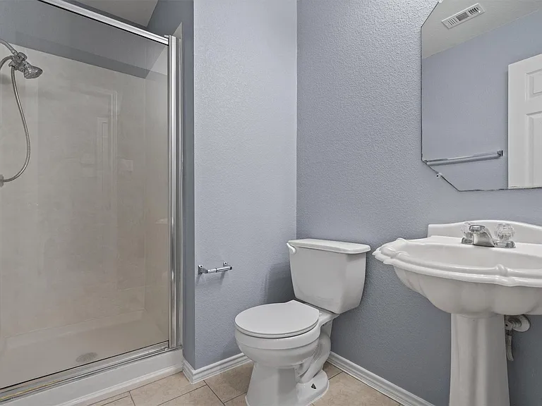 12629 James Polk St — Photo 28