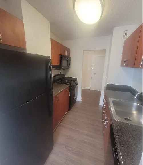Horizon House — Photo 80