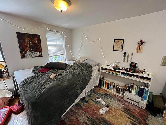 4th image of 519 E 12th St APT 3B
