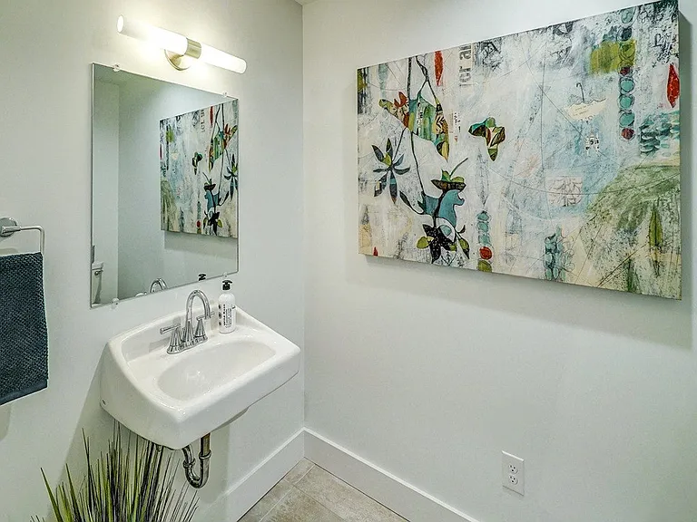 Riverside Village Apartments — Photo 79