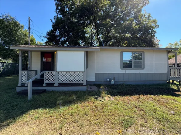815 S Walnut St, Bristow, OK 74010