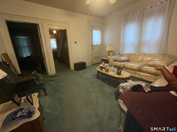 4th image of 554 Orchard Street