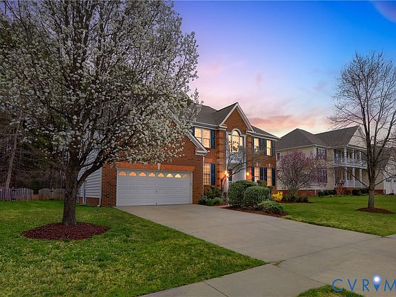 3rd image of 4809 Hearthstone Rd