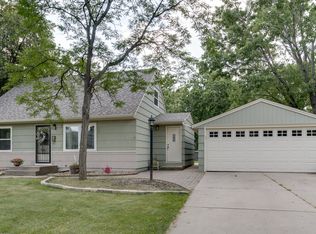 9312 2nd Ave S, Bloomington, MN 55420