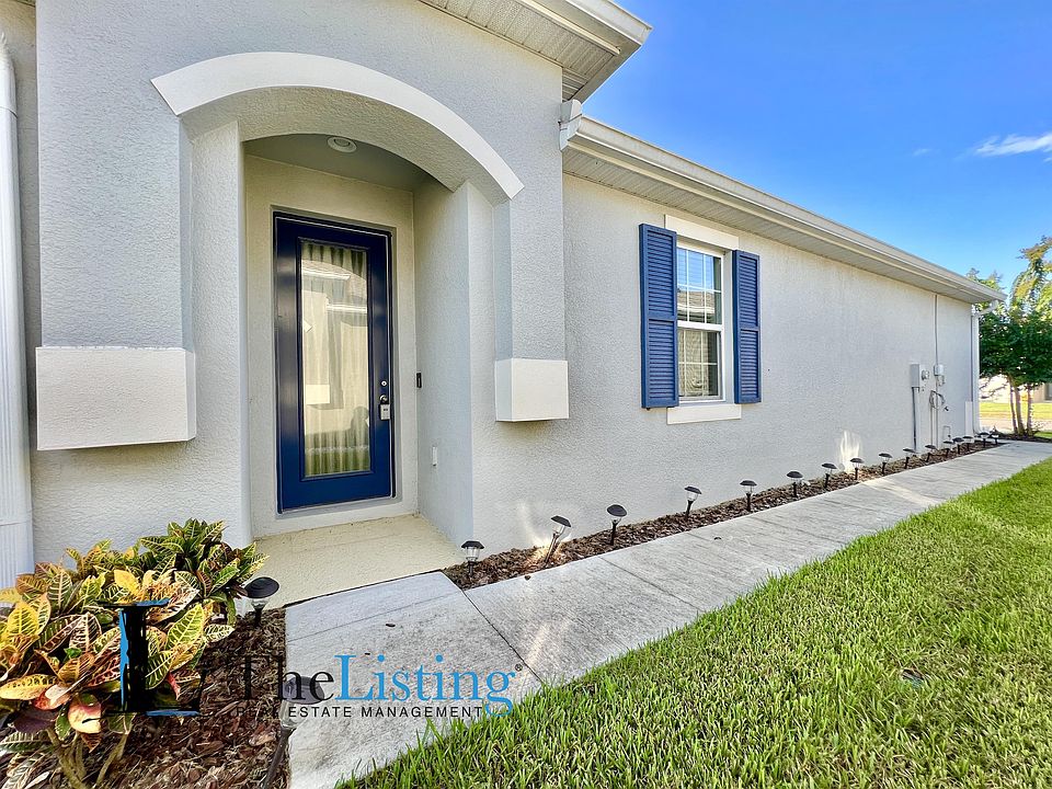 1st image of 10505 Heron Hideaway Loop