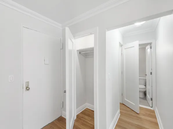 141 East 33rd Street image 7 of 9