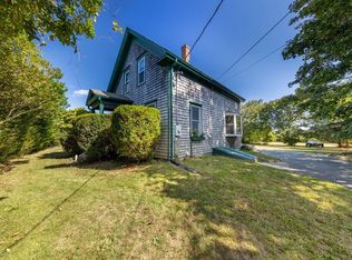 747 Sconticut Neck Rd, Fairhaven, MA 02719