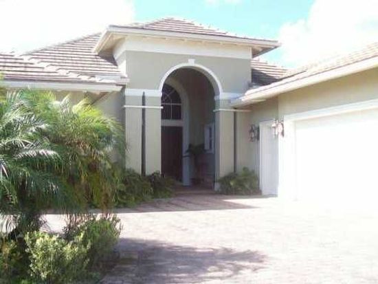 9936 SE Sandpine Ln, Hobe Sound, FL 33455